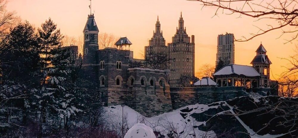 Photo of a snowman in Central Park taken by: @an_uptown_girl