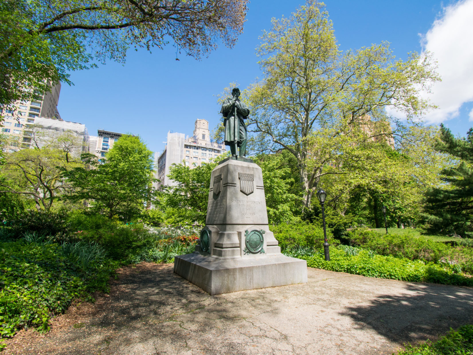 A vew of the 7th Regiment Memorial amid the greenery of early spring