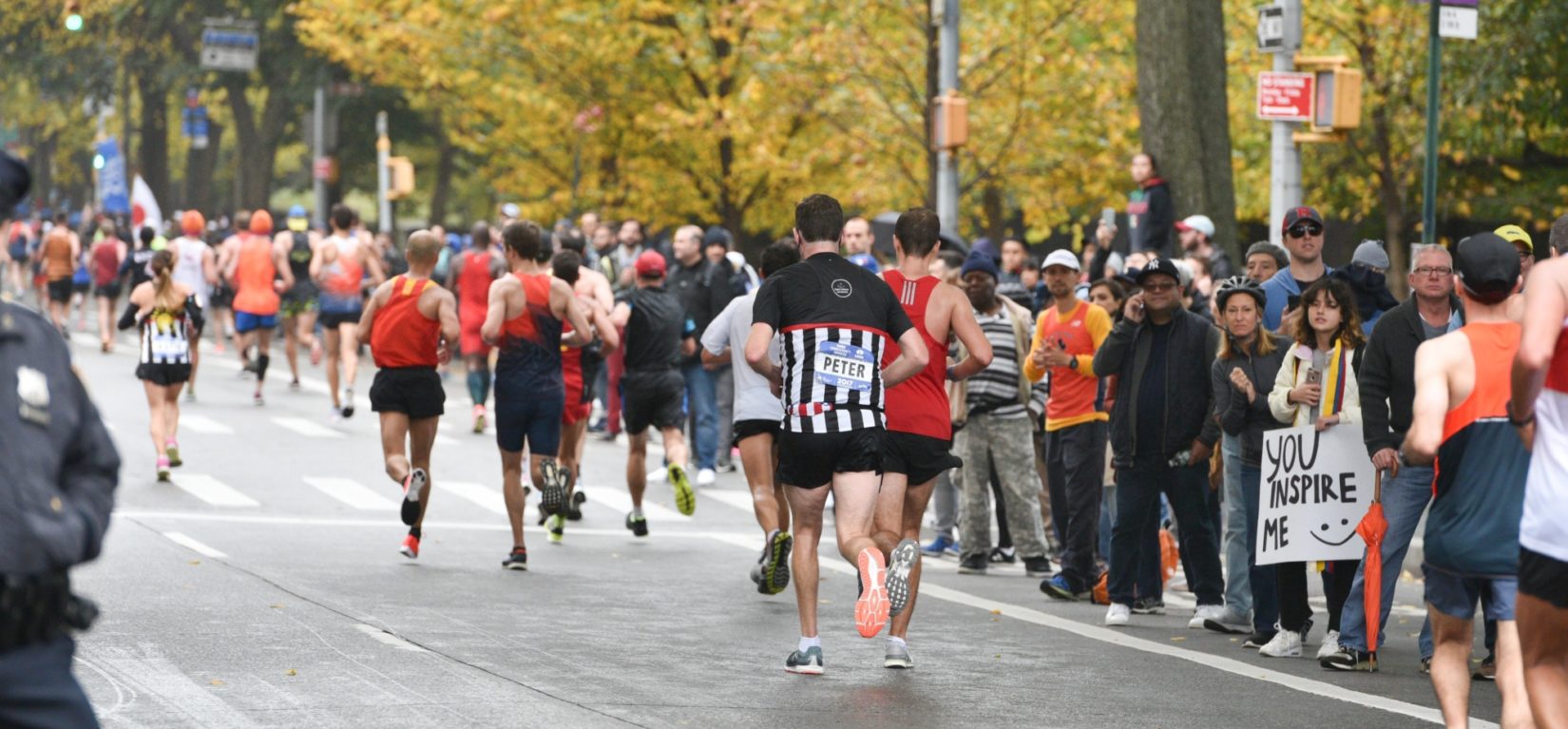 Marathoners making their way through Central Park