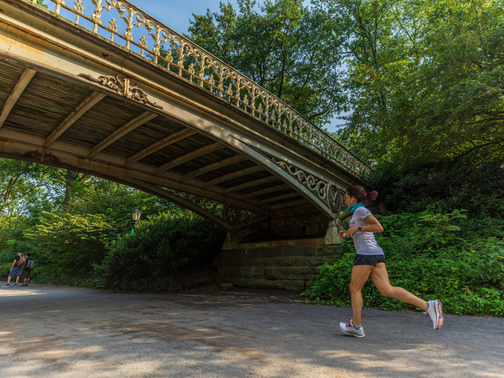 A runner in summer on the bridle path